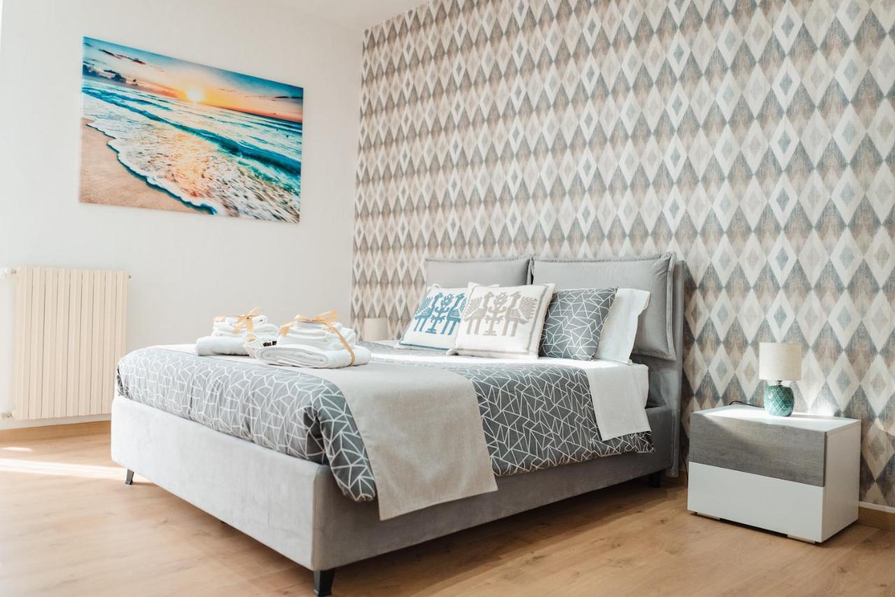 Domus 73 Apulian Holidays Barletta Exterior foto